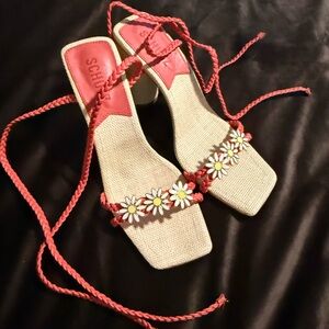 SCHUTZ NEW HINA Cream and Red Sandals with Thong Design SZ 7.5
